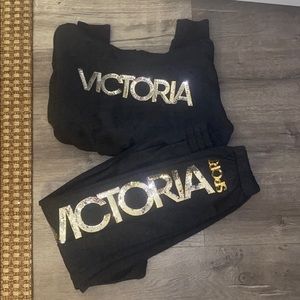 Two piece crop hoodie & high waisted sweats set